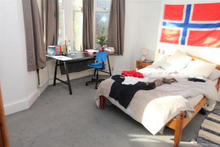 5 bedroom house to rent - Photo 4