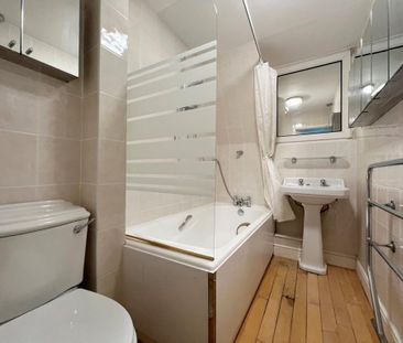 4 bedroom detached house to rent - Photo 4