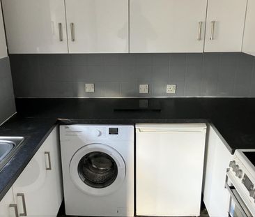 West Street, Worthing - Photo 2