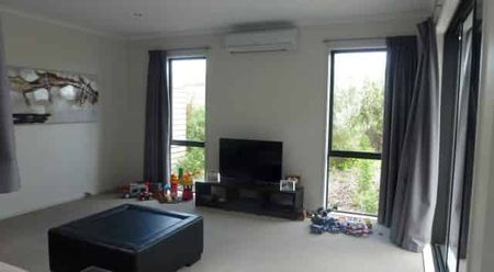 HOME IN THE LAKES - Photo 4