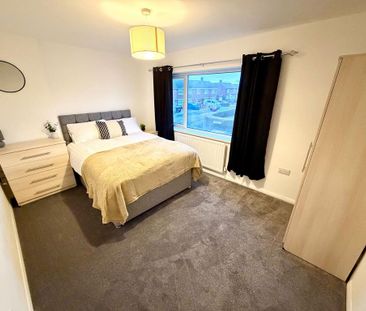 3 bedroom semi-detached house to rent - Photo 5