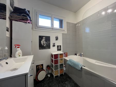 Location Maison 4 pièces 102m² AUBIERE 63170 - Photo 3