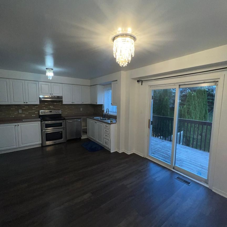 For Lease - 37 Wilmont Court, Brampton, Ontario - Photo 1