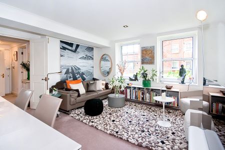 Crown Lodge, Chelsea SW3 - Photo 2