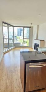 1 Bedroom - 1 Den - 1 Parking /Well-Located - Photo 4