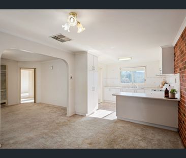 2/631 Pearsall Street, Lavington, NSW 2641 - Photo 6
