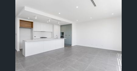 Modern Three bedroom Two Bathroom home in Wanted Locale - Photo 2