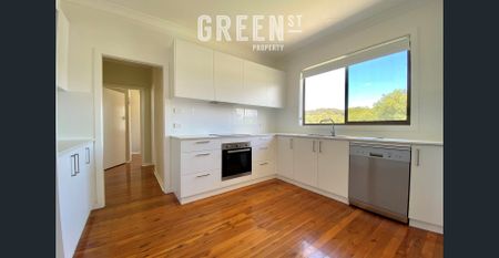 Charming Family Home in the Heart of Kotara - Photo 3