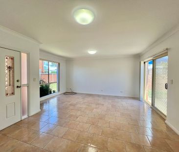 LARGE VILLA - HANDY LOCATION - Photo 1