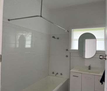 Neat Three-Bedroom Home in Woolgoolga - Photo 6