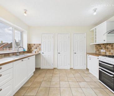 3 bedroom maisonette to rent - Photo 5