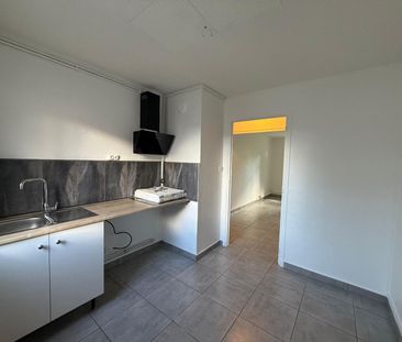 Location Appartement 3 pièces 62m² VALENCE 26000 - Photo 3