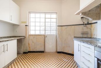 Apartamento T2 em Setúbal