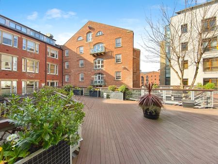2 bedroom apartment to rent - Photo 4