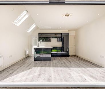 2 bedroom apartment to rent - Photo 3
