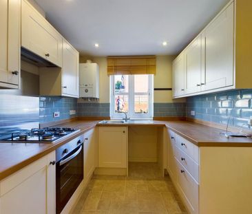 2 bedroom terraced house to rent - Photo 3