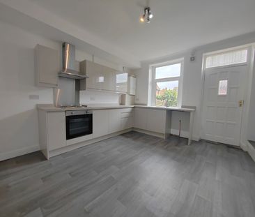 Station Road, Dodworth, S75 3JA - Photo 5