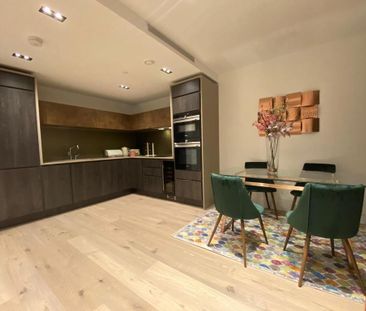 2 Bed Flat, Keybridge Tower, SW8 - Photo 5