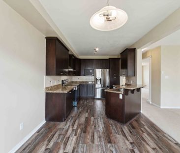 For Lease - 215 Huntsville Drive, Kanata, Ontario - Photo 1