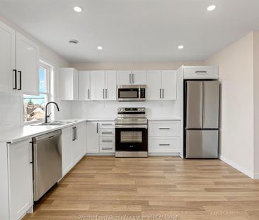 For Lease - 836 PILLETTE Unit# B, Windsor, Ontario - Photo 3