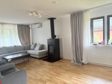 Vallstanäsvägen, Rosersberg - Foto 4