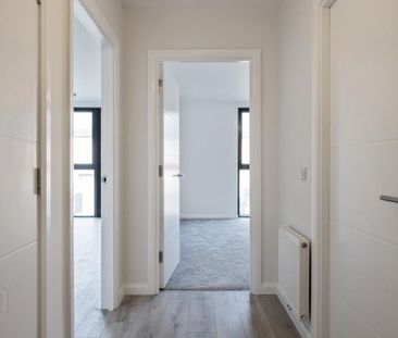 Apt 6, 1 Kings Hall Road, Belfast, BT9 6ZA - Photo 2