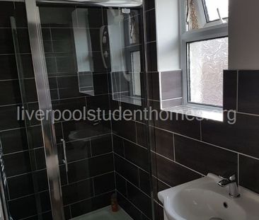 Jubilee Drive, Liverpool - Photo 2