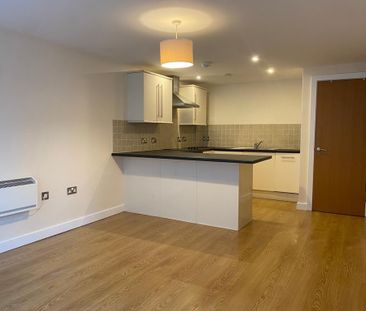 2 bedroom flat to rent - Photo 1