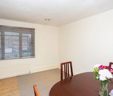 2 bedroom maisonette to rent - Photo 3