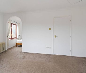 Studio to rent - Photo 6