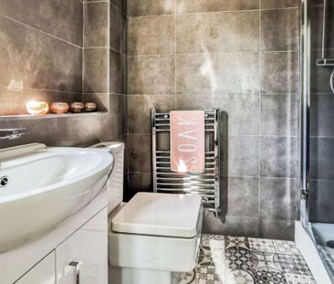 4 bedroom detached house to rent - Photo 3