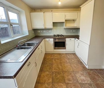 Wilson Road, Stratford-upon-Avon - Photo 2