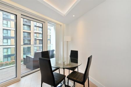 2 bed flat to rent in Chelsea Creek, London, SW6 - Photo 2