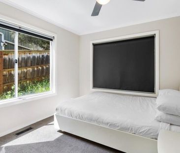 Spacious Family Home - Photo 3