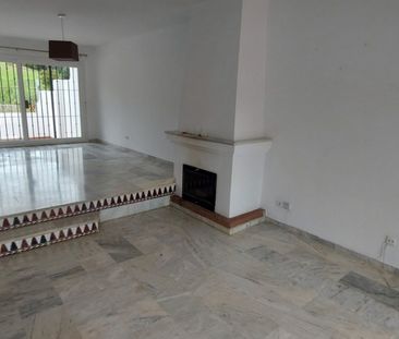 3 Bedroom Townhouse For Rent in La Duquesa, Málaga - Photo 5
