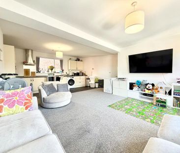 1 bedroom flat to rent - Photo 5