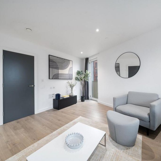 3 bedroom flat to rent - Photo 1