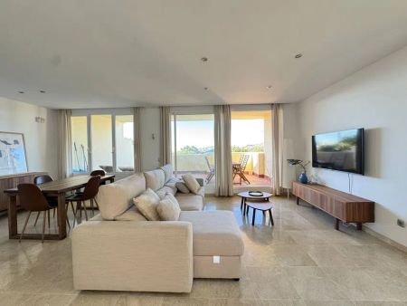 Alquiler de piso en Calle Benahavis s/n - Photo 4