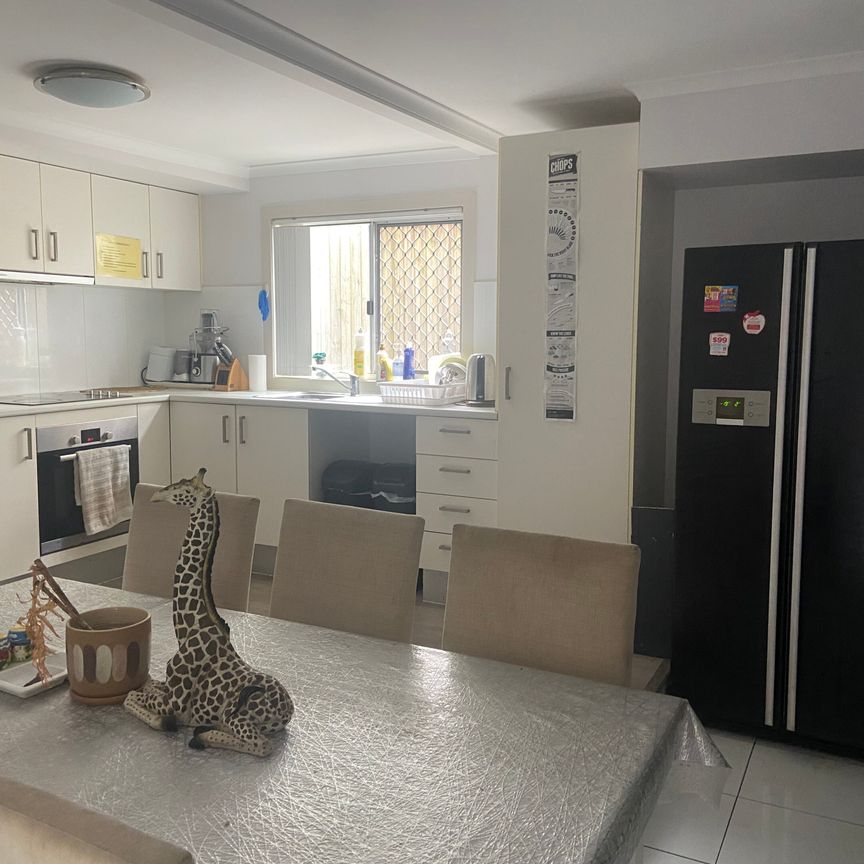 Woolloongabba - Photo 2