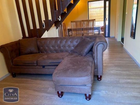 Location Maison 4 pièces 97m² ST PIERRE 97410 - Photo 1