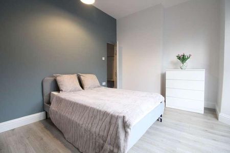 Simonside Terrace, Newcastle Upon Tyne, Tyne And Wear, NE6 - Photo 3