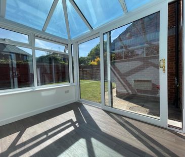 3 bedroom semi-detached house to rent - Photo 6