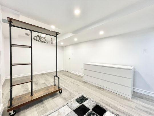 For Lease - 52 Glenridge Road Unit# 2, Toronto, Ontario - Photo 1
