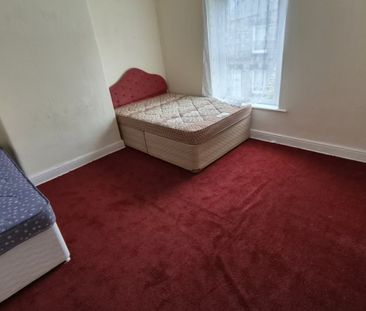 1 bed House Share - To Let - Photo 3