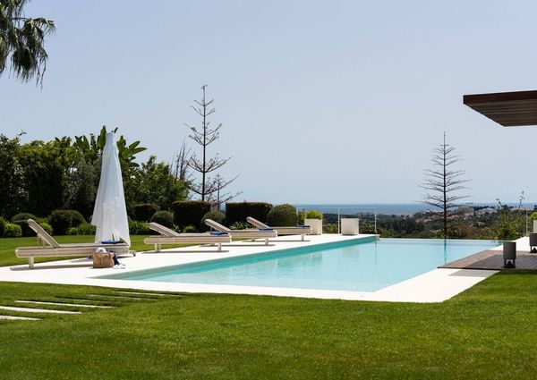 6 bedroom luxury Villa for rent in Nueva Andalucia, Spain