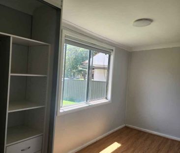 16 Newhaven Avenue Blacktown - Photo 4