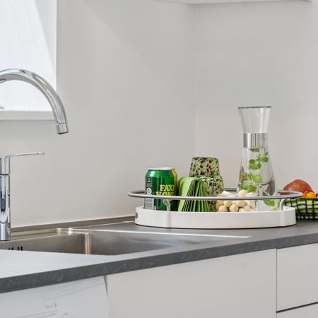 Skøn 3 værelses bolig med tagterrasse og atrium - Foto 3