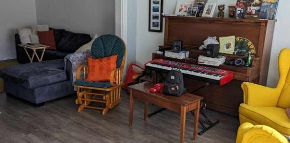 À louer un grand 5 1/2 au centre ville Trois-Rivières - Photo 2