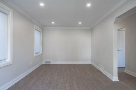 For Lease - 27 McAdam Avenue Unit# Unit 1, Toronto, Ontario - Photo 4