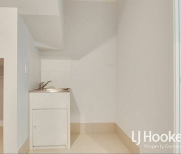 Charming Fitzgibbon Home at Unbeatable Price! - Photo 3